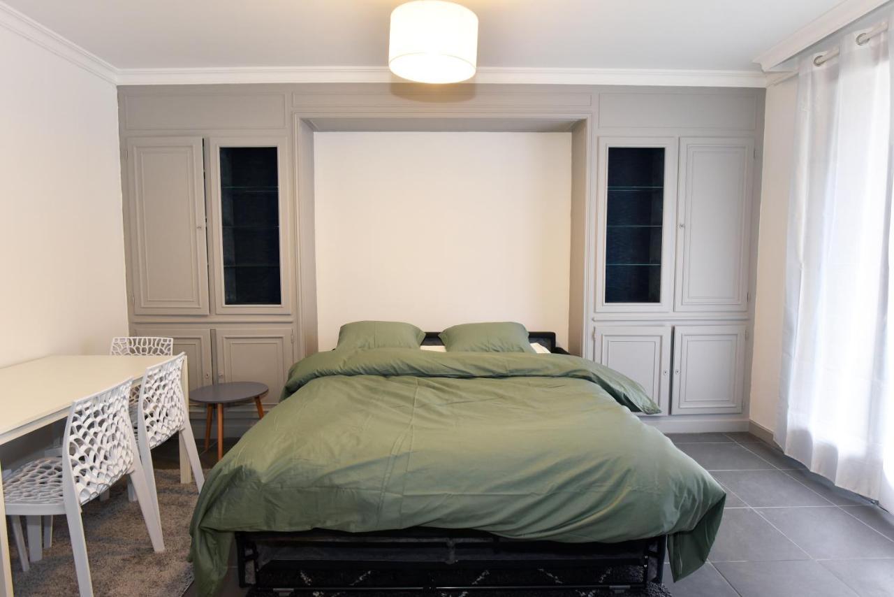 Confortable T2 Avec Parking Prive Au Centre De Brive Exterior photo